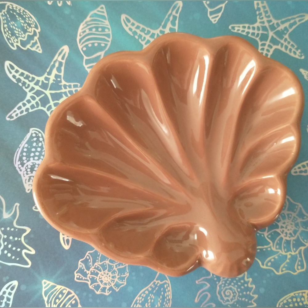 Vintage Vohann of California Seashell Dish